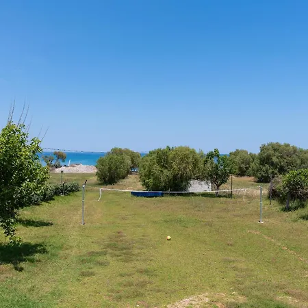 Beachfront Alkioni Ground Floor With Swimming Pool Apartmán