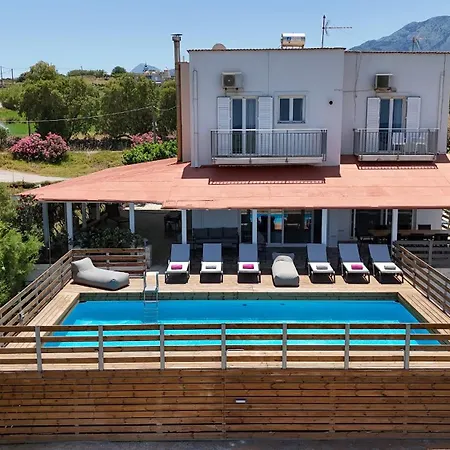 Beachfront Alkioni Ground Floor With Swimming Pool Apartmán